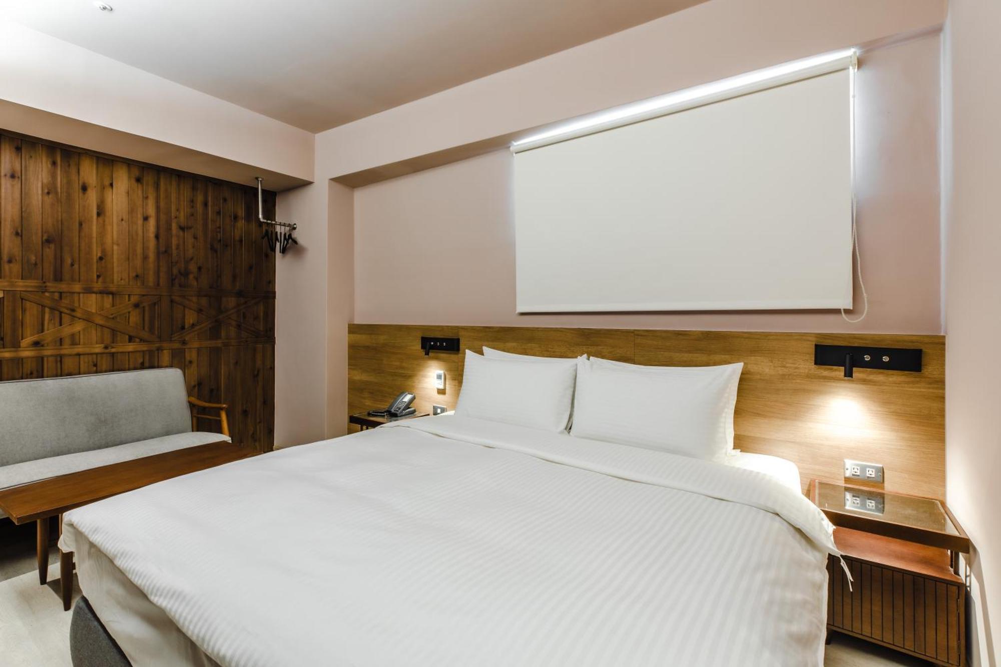 Inns Hotel Kaohsiung Rum bild